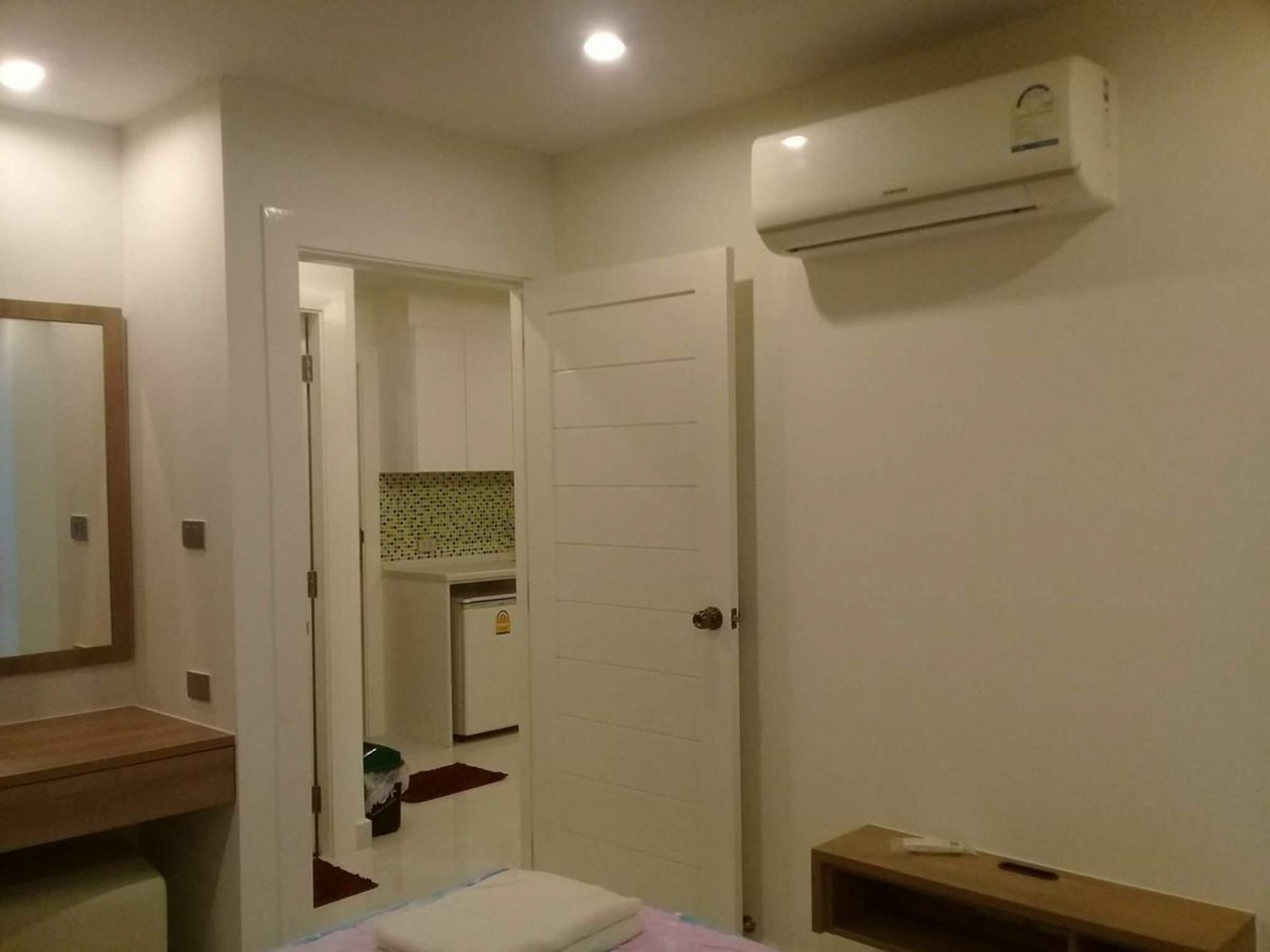 Amazon Residence Condo By Wannapa Ban Nong Tabaek Esterno foto