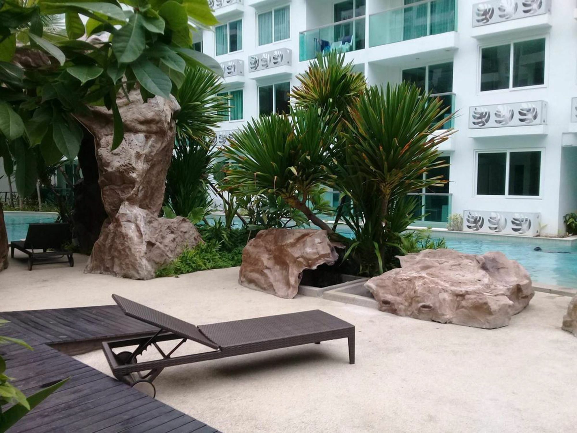 Amazon Residence Condo By Wannapa Ban Nong Tabaek Esterno foto