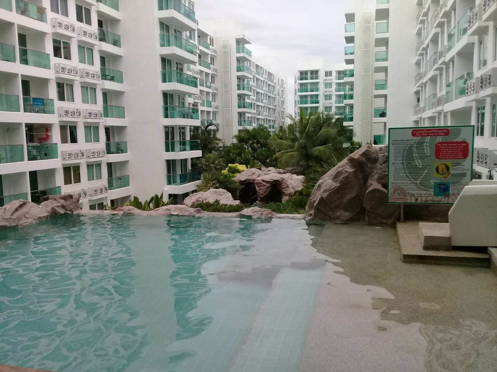 Amazon Residence Condo By Wannapa Ban Nong Tabaek Esterno foto
