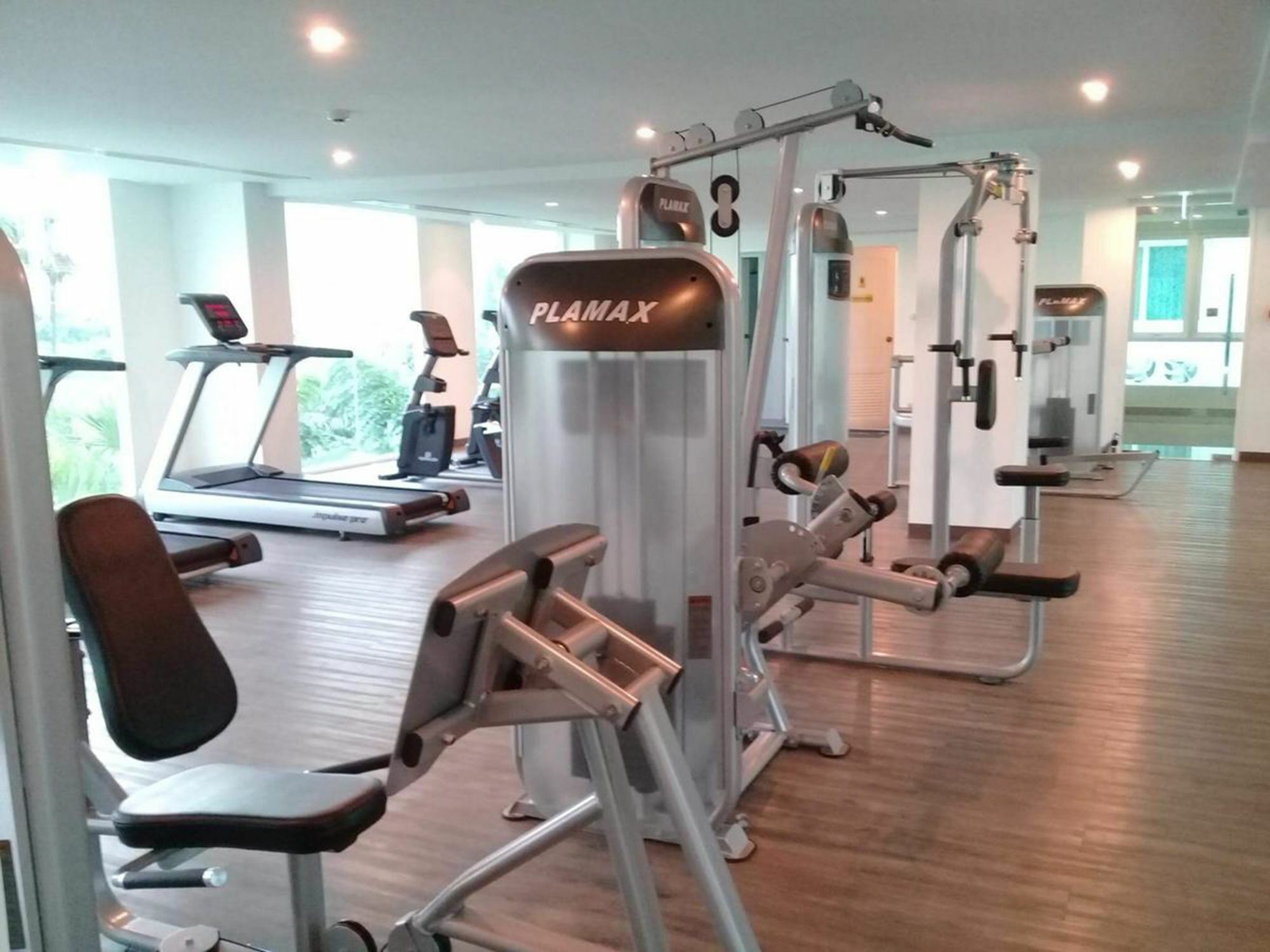 Amazon Residence Condo By Wannapa Ban Nong Tabaek Esterno foto